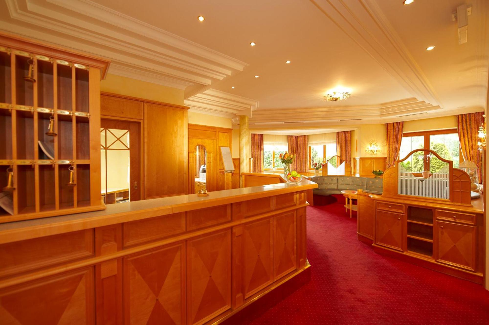 Landhotel Haeuserl Im Wald Грьобминг Екстериор снимка