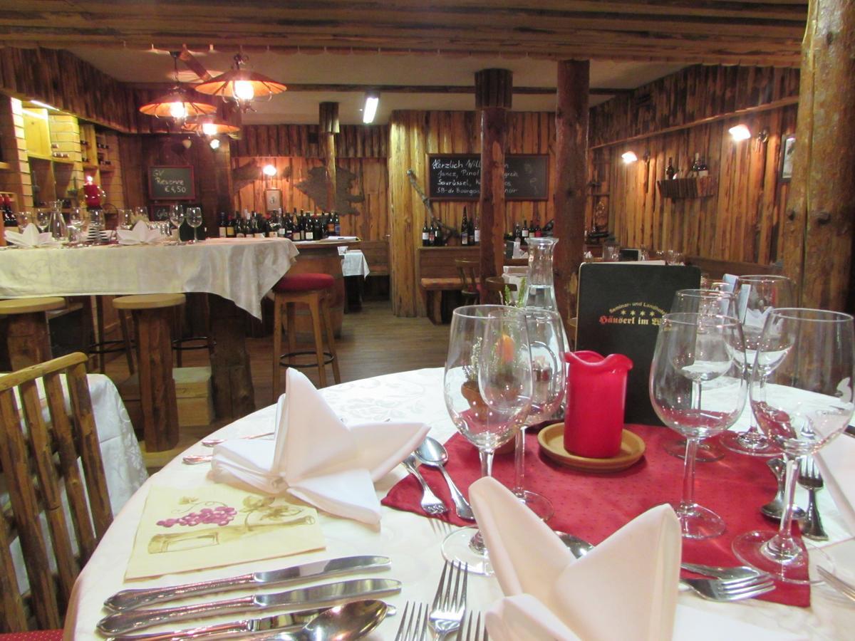 Landhotel Haeuserl Im Wald Грьобминг Екстериор снимка